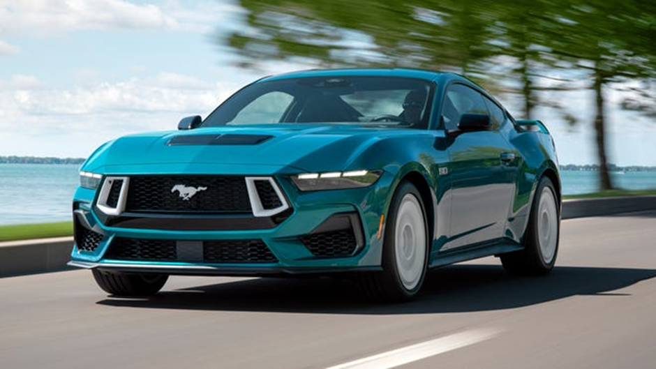 2026 Ford Mustang FX: A Fox Body Tribute with Modern Muscle 1 image 118