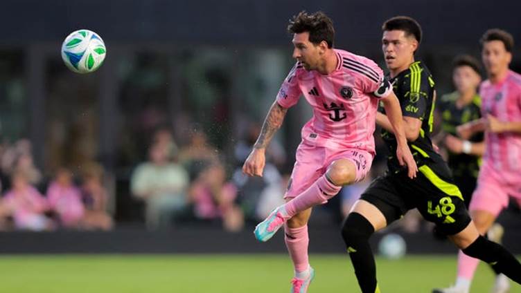 Messi Leads Inter Miami vs. Palmeiras in Crucial Club World Cup Clash – Live Updates! 1 image 9